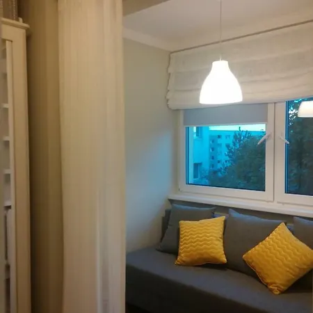 Papiniidu 23 Studio 아파트 *